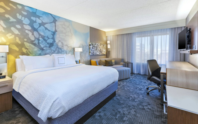 photo 3 of Courtyard by Marriott Secaucus Meadowlands