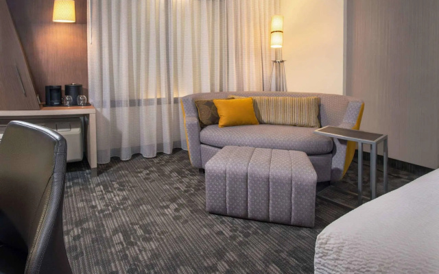 photo 4 of Courtyard by Marriott Somerset