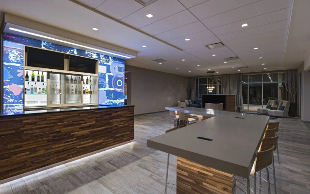 photo 2 of Courtyard by Marriott St. Louis Brentwood