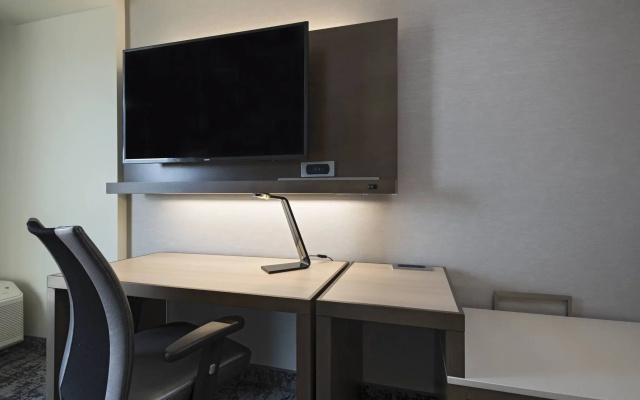 photo 3 of Courtyard by Marriott St. Louis Brentwood