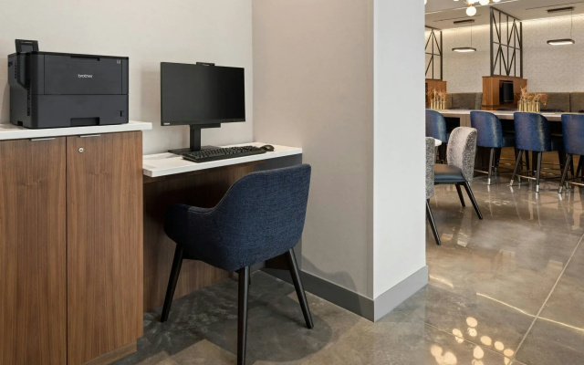 photo 2 of Courtyard by Marriott St. Paul Downtown