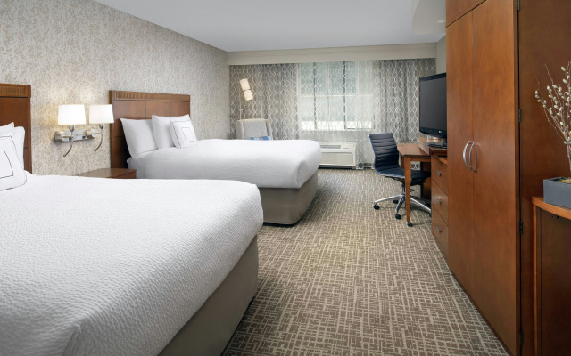 photo 4 of Courtyard by Marriott Tacoma Downtown