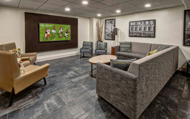 photo 2 of Courtyard By Marriott Vanderbilt-West End