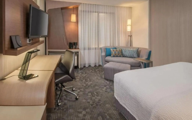 photo 5 of Courtyard by Marriott Wayne Fairfield