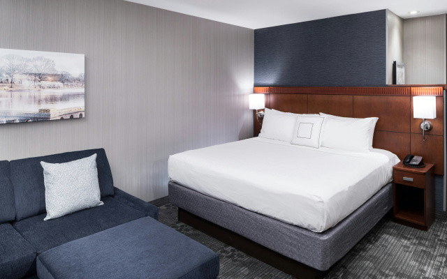 photo 4 of Courtyard by Marriott West Orange