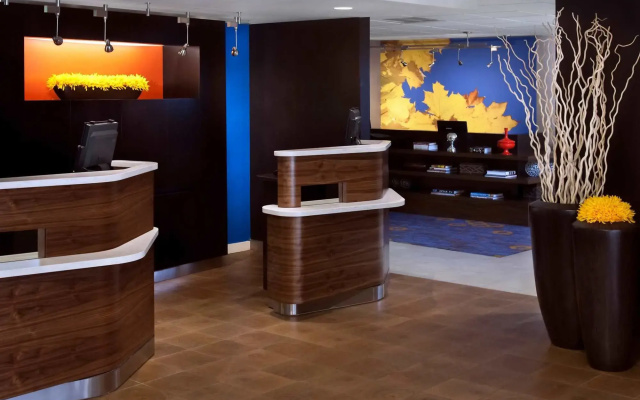 photo 2 of Courtyard by Marriott Wilmington Downtown