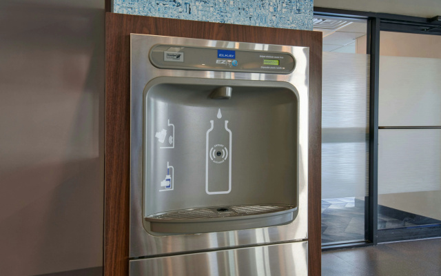photo 5 of Courtyard by Marriott Chicago Lincolnshire