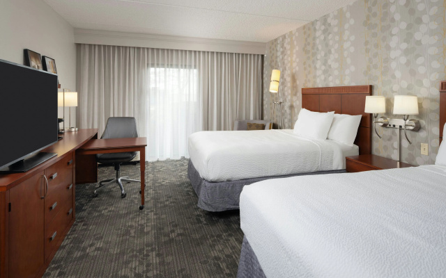 photo 4 of Courtyard by Marriott Chicago Wood Dale
