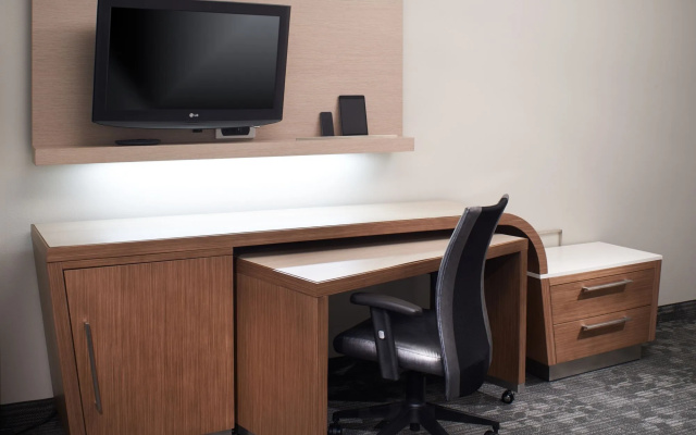 photo 3 of Courtyard by Marriott Cincinnati-Covington
