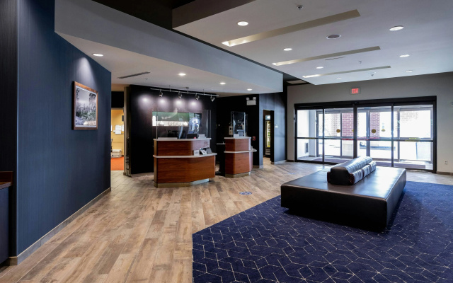 photo 3 of Courtyard Cincinnati Midtown/Rookwood