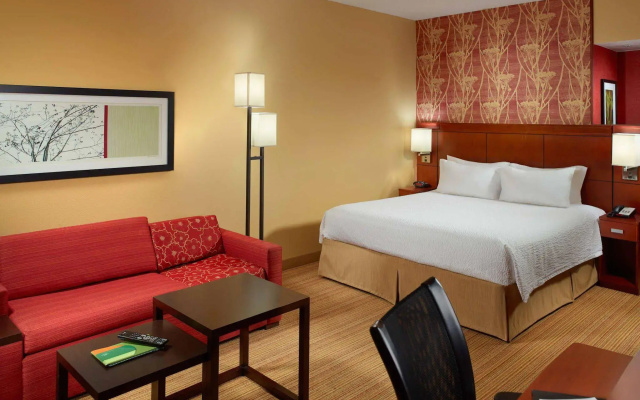 photo 5 of Courtyard by Marriott Clarksville