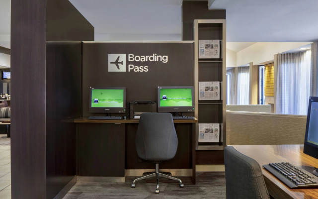 photo 3 of Courtyard by Marriott Dallas Arlington/Entertainment Dist