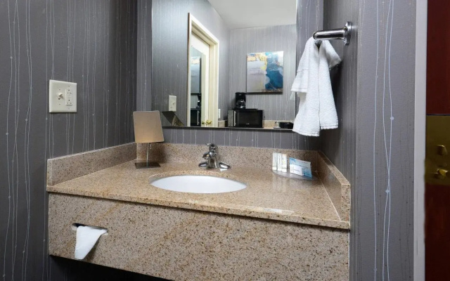 photo 5 of Courtyard by Marriott Danville