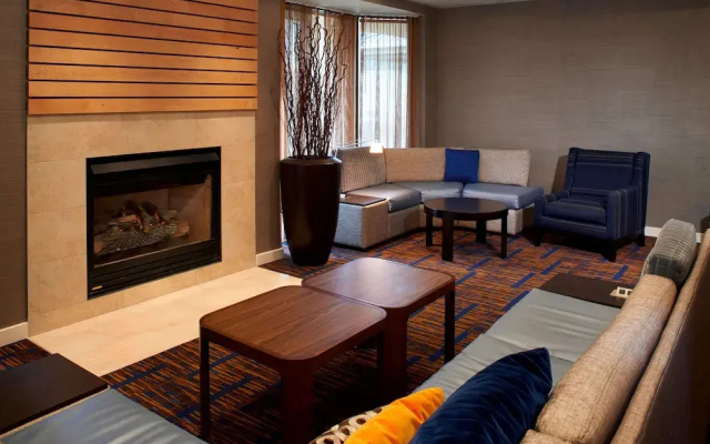 photo 3 of Courtyard By Marriott Detroit Novi