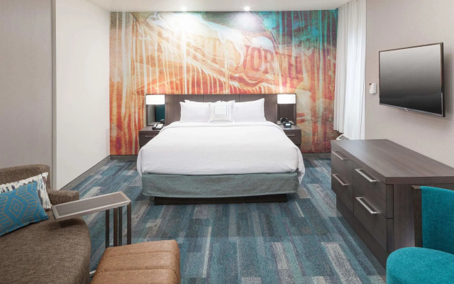 photo 3 of Courtyard by Marriott Fort Worth Historic Stockyards Hotel