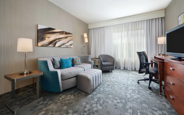 photo 3 of Courtyard Grand Junction