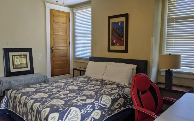 photo 4 of Courtyard Hideaway