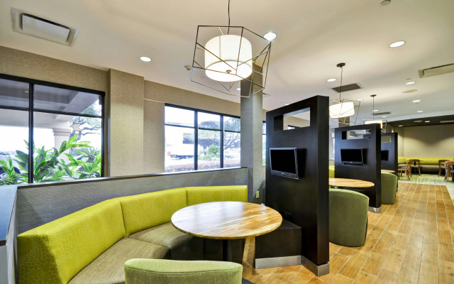 photo 2 of Courtyard by Marriott Houston I-10 West/Energy Corridor