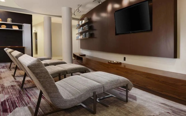 photo 3 of Courtyard Houston Pearland