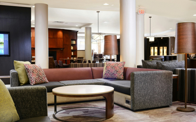 photo 2 of Courtyard by Marriott Houston Pearland