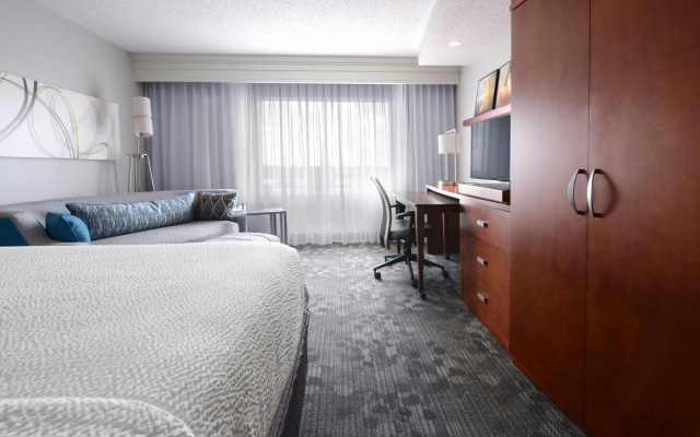 photo 3 of Courtyard by Marriott Houston Pearland