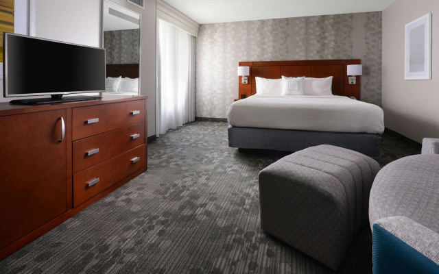 photo 4 of Courtyard by Marriott Houston Pearland