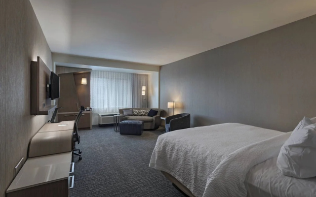 photo 5 of Courtyard Houston Sugar Land/Lake Pointe