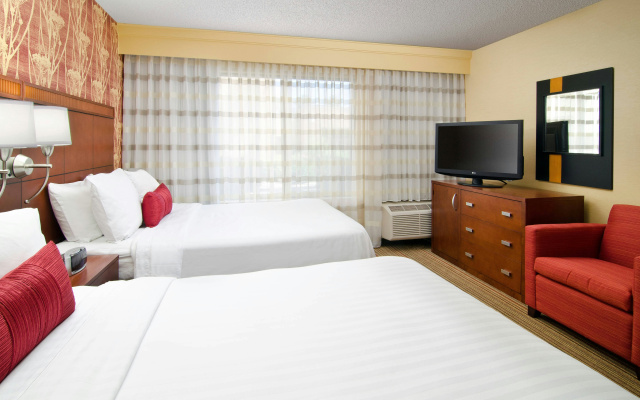 photo 5 of Courtyard by Marriott John Wayne Airport/Orange County