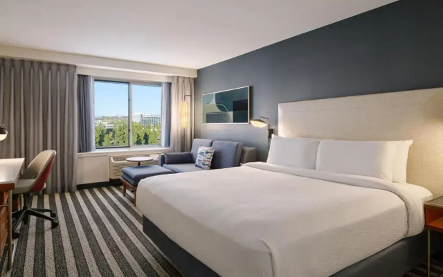 photo 4 of Courtyard by Marriott Culver City Los Angeles