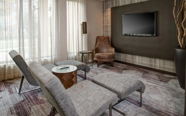 photo 3 of Courtyard by Marriott Louisville East