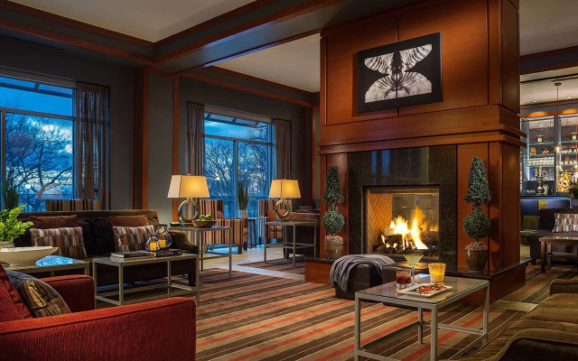 photo 2 of Courtyard Marriott Burlington Harbor