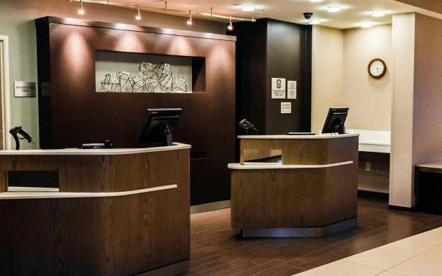 photo 2 of Courtyard Marriott Lafayette