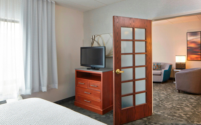 photo 5 of Courtyard by Marriott Bloomington by Mall of America