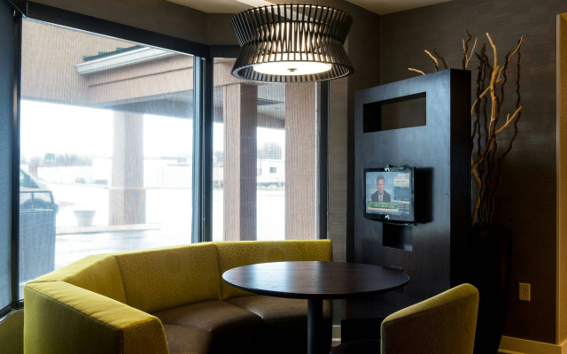 photo 3 of Courtyard by Marriott Nashville at Opryland