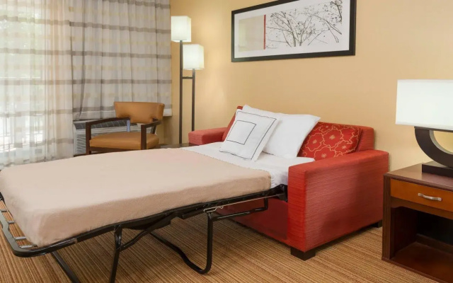 photo 3 of Courtyard Orlando Altamonte Springs/Maitland