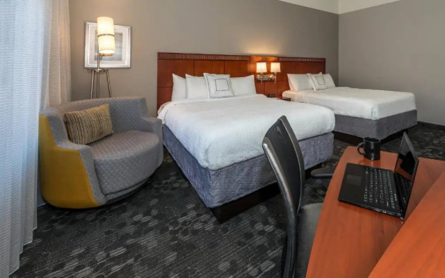 photo 4 of Courtyard by Marriott Panama City
