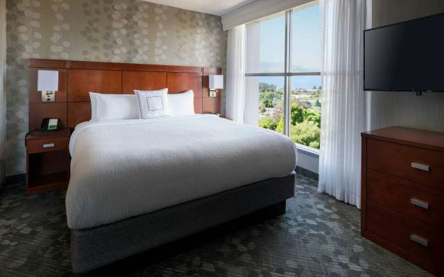photo 5 of Courtyard by Marriott Richmond/Berkeley