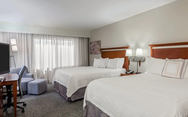 photo 2 of Courtyard by Marriott Sarasota Bradenton Airport