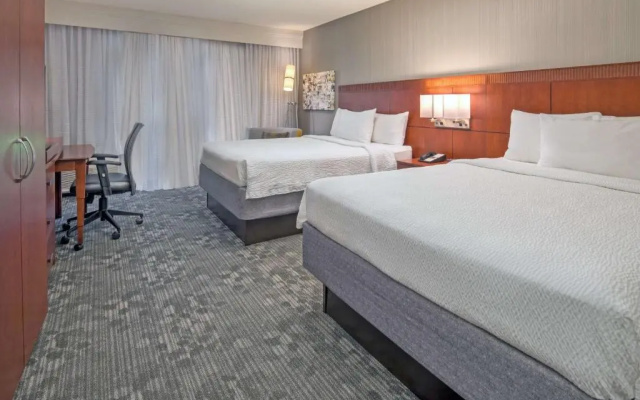 photo 3 of Sonesta Select Seattle Bellevue Redmond