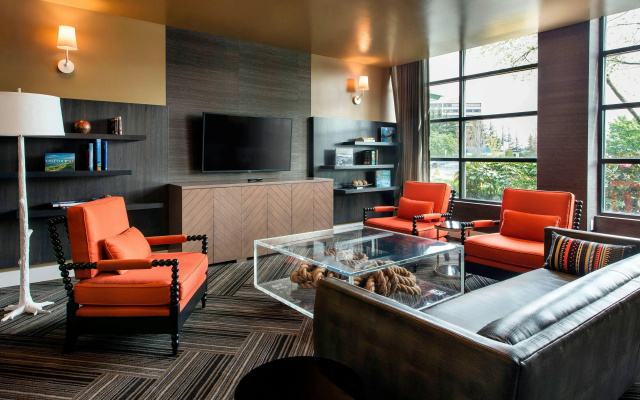 photo 2 of Courtyard by Marriott Seattle Downtown Lake Union