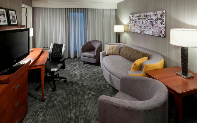 photo 5 of Courtyard by Marriott Seattle Kirkland