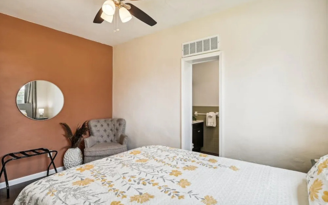 photo 3 of Cove Cottage - 3 Bedroom w/Private Pool. Sleeps 6. Quiet Community, Close to Fishing Marinas. 3 Home by RedAwning