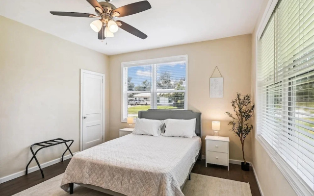photo 5 of Cove Cottage - 3 Bedroom w/Private Pool. Sleeps 6. Quiet Community, Close to Fishing Marinas. 3 Home by RedAwning