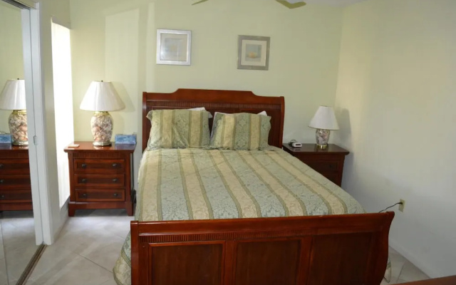 photo 3 of Cove II 513F 2 Bedroom Condo By Midnight Cove II