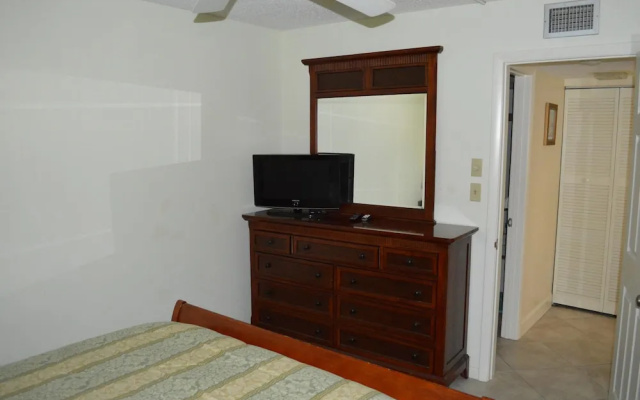 photo 4 of Cove II 513F 2 Bedroom Condo By Midnight Cove II