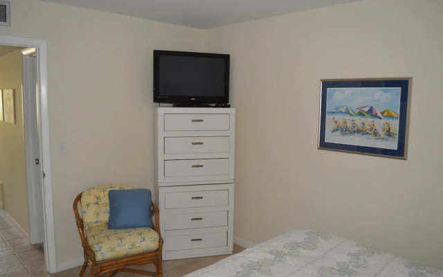 photo 2 of Cove II 521F 2 Bedroom Holiday home By Midnight Cove II