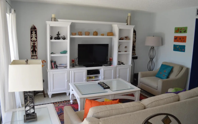 photo 2 of Cove II 732F 2 Bedroom Condo By Midnight Cove II
