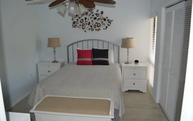 photo 3 of Cove II 732F 2 Bedroom Condo By Midnight Cove II