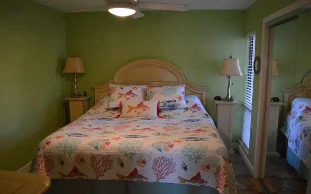 photo 2 of Cove II 811F 2 Bedroom Condo By Midnight Cove II