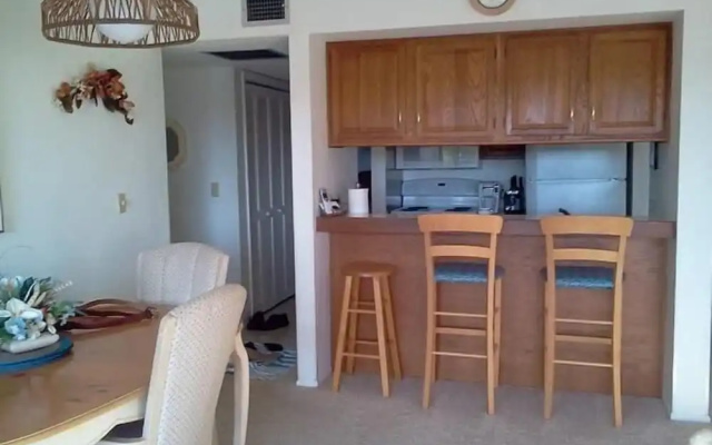 photo 3 of Cove II 833F 2 Bedroom Condo By Midnight Cove II